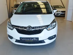 Blanco Usado 2017 Opel Zafira Tourer Expression Monovolumen | 11.200 € (Precio justo)