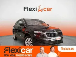 Negro Usado 2023 Skoda Karoq Ambition SUV | 18.990 € (Super precio)