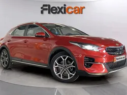 Rojo Usado 2021 Kia XCeed SUV | 13.440 € (Precio justo)