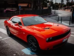 Rojo Usado 2023 Dodge Challenger SXT Coupe | 30.000 €