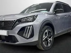 Gris Usado 2025 Peugeot e-5008 Allure SUV | 40.790 €