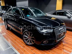 Negro Usado 2012 Audi A1 Attraction Utilitario | 12.900 € (Precio justo)
