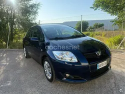 Azul Usado 2007 Toyota Auris Luna Berlina | 4800 € (Precio justo)
