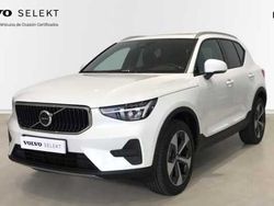 Blanco Usado 2025 Volvo XC40 Core SUV | 41.500 €