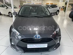 Toyota Yaris Hybrid