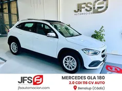 Blanco Usado 2021 Mercedes GLA180 SUV | 28.999 €