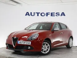 Rojo Usado 2016 Alfa Romeo Giulietta Super Utilitario | 11.550 € (Super precio)