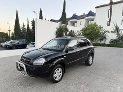 Negro Usado 2009 Hyundai Tucson Comfort SUV | 5500 € (Precio justo)
