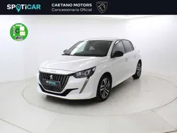 Blanco Usado 2023 Peugeot 208 Allure Utilitario | 21.290 € (Caro)