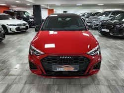Rojo Usado 2022 Audi A3 Sportback e-tron Competition Berlina | 30.990 € (Super precio)