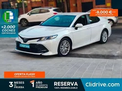 Blanco Usado 2019 Toyota Camry Advance Berlina | 25.490 € (Precio justo)