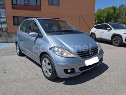 Azul Usado 2006 Mercedes A180 Elegance Monovolumen | 4299 € (Buen precio)