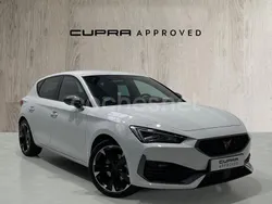 Blanco Usado 2024 Cupra Leon Berlina | 27.990 € (Precio justo)