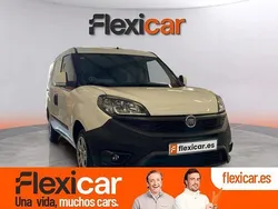 Blanco Usado 2020 Fiat Doblò Easy Monovolumen | 9990 € (Precio justo)