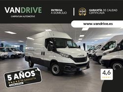 Blanco Usado 2022 Iveco Daily Berlina | 23.400 €