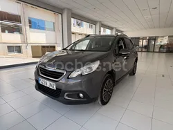 Gris / plata Usado 2016 Peugeot 2008 Active SUV | 7390 € (Buen precio)
