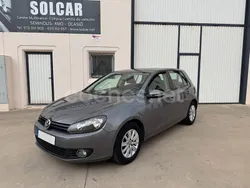 Gris / plata Usado 2009 VW Golf VI Advance Berlina | 8500 € (Precio justo)