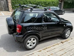 Negro Usado 2004 Toyota RAV4 Sol SUV | 5600 € (Precio justo)