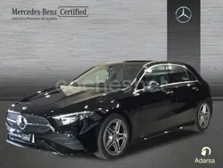 Negro noche Usado 2024 Mercedes A200 AMG line Berlina | 35.900 € (Precio justo)