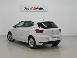 Blanco Usado 2024 Seat Ibiza | 17.900 € (Precio justo)