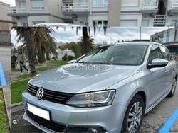 Gris / plata Usado 2011 VW Jetta Sport Berlina | 12.500 €