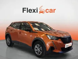 Naranja Usado 2023 Peugeot 2008 Active SUV | 14.190 € (Buen precio)