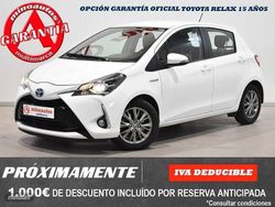 Blanco Usado 2020 Toyota Yaris Hybrid Active Utilitario | 14.890 € (Precio justo)