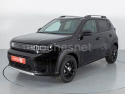 Negro Nuevo 2025 Fiat Grande Panda Icon SUV | 21.500 €
