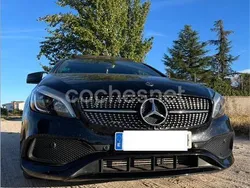Negro Usado 2017 Mercedes A180 AMG line Berlina | 19.900 € (Precio justo)