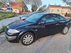 Negro Usado 2007 Renault Mégane Cabriolet Dynamique Descapotable | 4000 € (Precio justo)