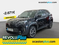 Negro Usado 2024 Toyota Yaris Cross Style SUV | 29.390 € (Un poco caro)