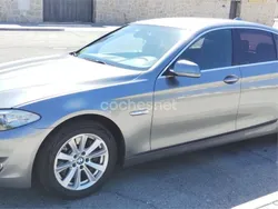 Beige Usado 2011 BMW 525 Comfort Edition Berlina | 12.999 € (Precio justo)