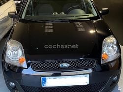 Negro Usado 2008 Ford Fiesta Ambiente Utilitario | 4400 € (Precio justo)