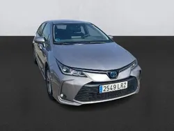 Usado 2021 Toyota Corolla Active Berlina | 19.700 € (Un poco caro)