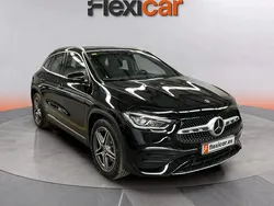 Amarillo Usado 2021 Mercedes GLA220 SUV | 29.990 € (Buen precio)