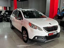 Blanco Usado 2014 Peugeot 2008 Access SUV | 7500 € (Precio justo)
