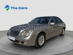 Beige Usado 2002 Mercedes E270 Elegance Berlina | 4990 € (Un poco caro)