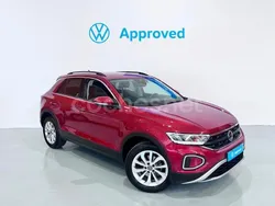 Rojo Usado 2023 VW T-Roc Life SUV | 24.500 € (Un poco caro)
