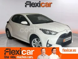 Blanco Usado 2021 Toyota Yaris Edition Berlina | 16.990 € (Un poco caro)