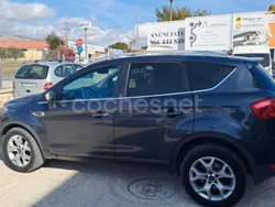 Gris / plata Usado 2010 Ford Kuga Trend SUV | 7999 € (Precio justo)