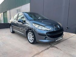 Azul Usado 2007 Peugeot 207 Berlina | 5500 € (Caro)