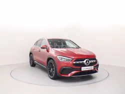 Rojo Usado 2021 Mercedes GLA200 SUV | 38.500 € (Caro)