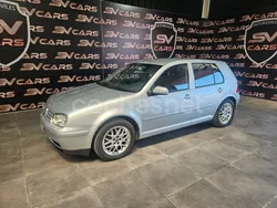 Gris / plata Usado 2002 VW Golf IV GTI Berlina | 7999 € (Caro)