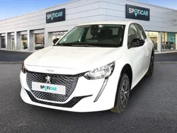 Blanco Usado 2023 Peugeot e-208 Active Utilitario | 25.990 € (Un poco caro)