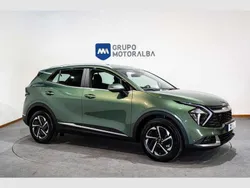 Verde Nuevo 2025 Kia Sportage SUV | 26.990 € (Buen precio)