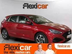 Rojo Usado 2024 Hyundai i30 Berlina | 20.890 € (Precio justo)