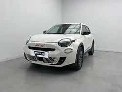 Blanco Nuevo 2025 Fiat 600E Red SUV | 21.290 € (Buen precio)
