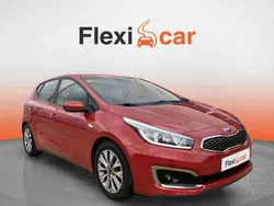 Rojo Usado 2018 Kia Ceed Berlina | 9990 € (Super precio)