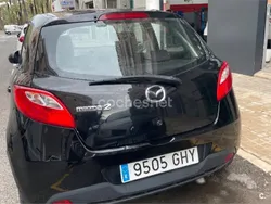 Negro Usado 2008 Mazda 2 Active Berlina | 1100 €