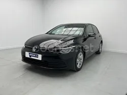 Negro Usado 2022 VW Golf VIII Life Berlina | 18.990 € (Precio justo)